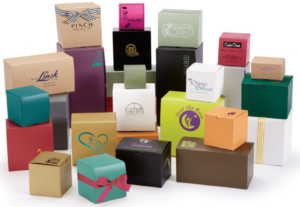 Apparel packaging boxes
