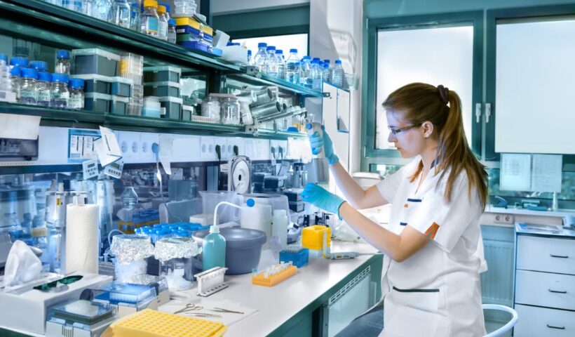 Global Clinical Laboratory Services Market